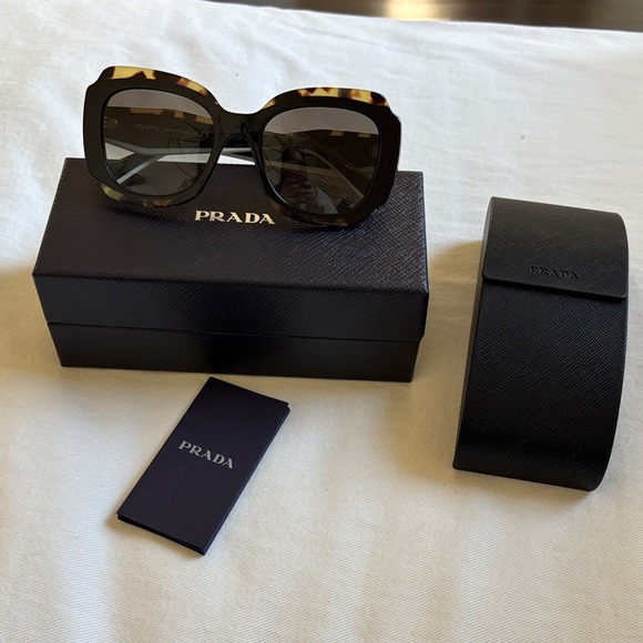 Prada Accessories - Prada Tortoiseshell Black Square Sunglasses